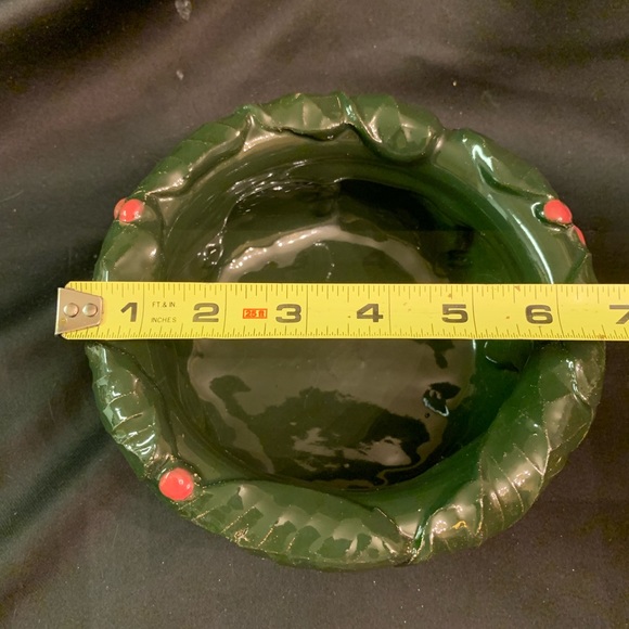 MERRY! - Vintage Charlestowne Pottery Bowl, Green Christmas Holly, Hand made - Picture 8 of 8